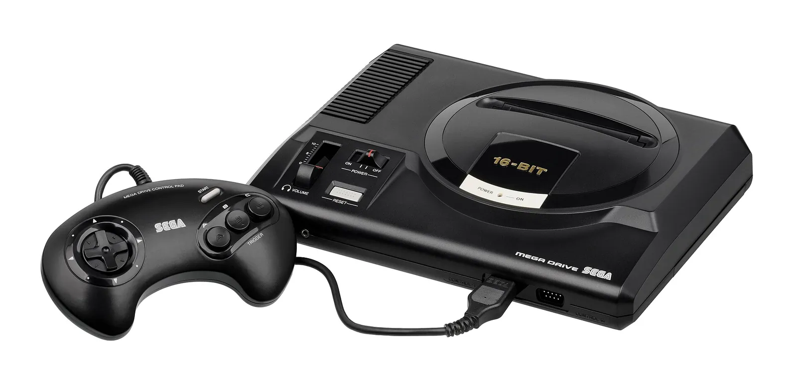 Mega Drive europea con su mando de tres botones